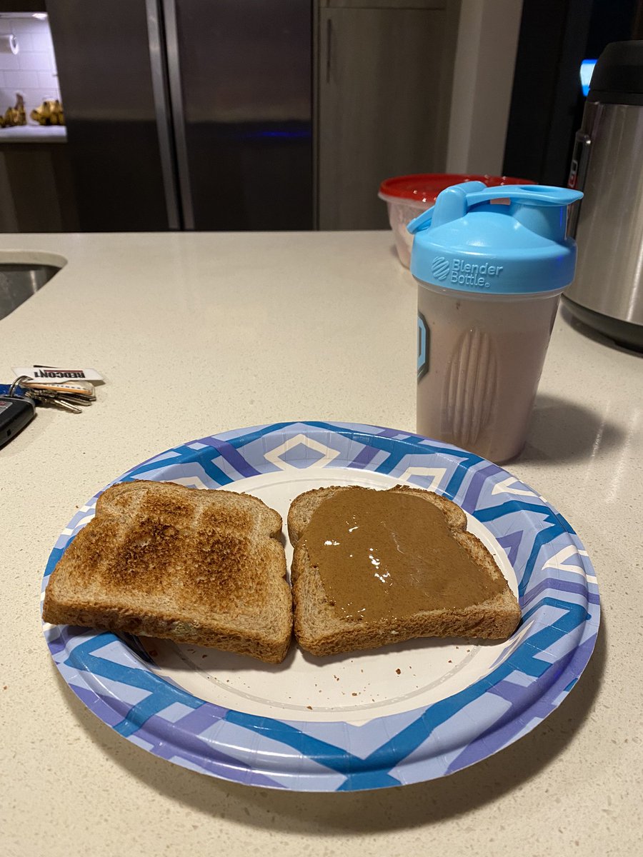 2 slices of whole wheat bread, 32 g of almond butter and 100g of Redcon MRE