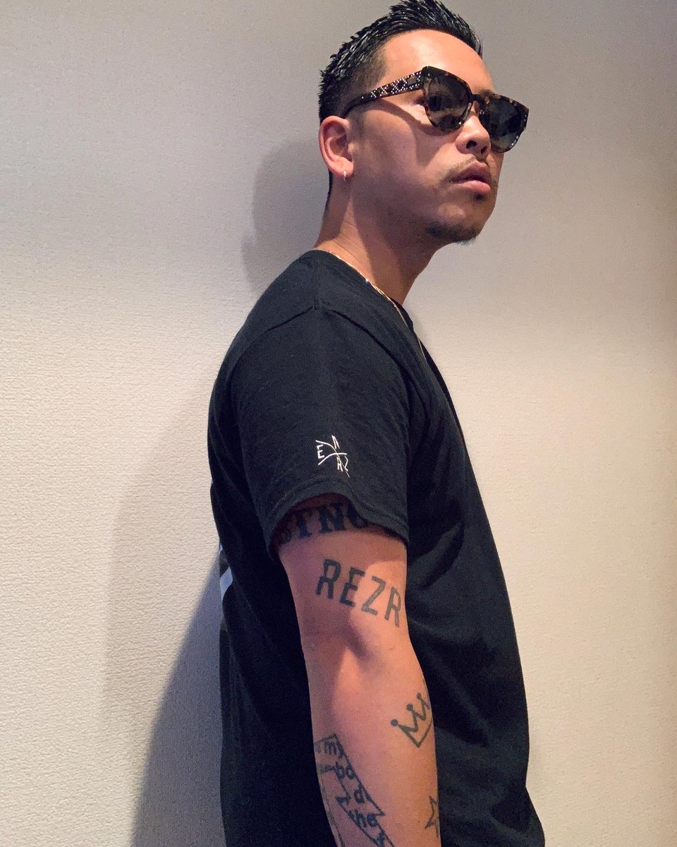 Mitch_REZR's tweet photo. #REZR
#®︎ 
pt.01(DMX🖤)
Ruff Ryders好きなら連絡ください☎️
¥7,000+tax https://t.co/kzoePti1jn