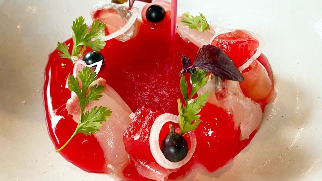 KingKampachi's tweet photo. It's love at first bite! We're thrilled to see chefs across the 🇺🇸 trying King Kampachi to make it their own.
Today, we're featuring this watermelon aguachile from @Rick_Bayless' @topolochicago.
#ASCcertified #IkijimeQuality #Chicagochefs https://t.co/zOxNnCEvzd