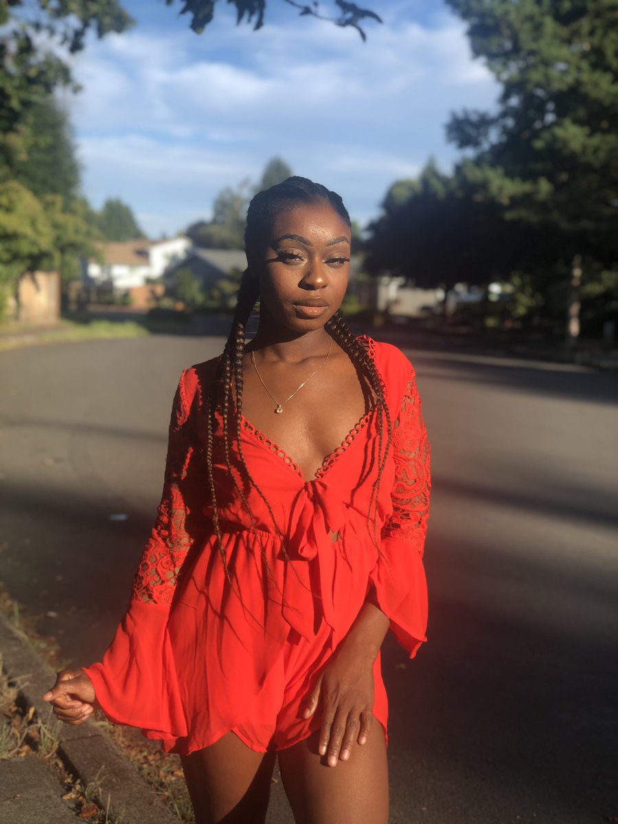 Anneemari1's tweet photo. Real hot 🥵 https://t.co/10jXbYPONv