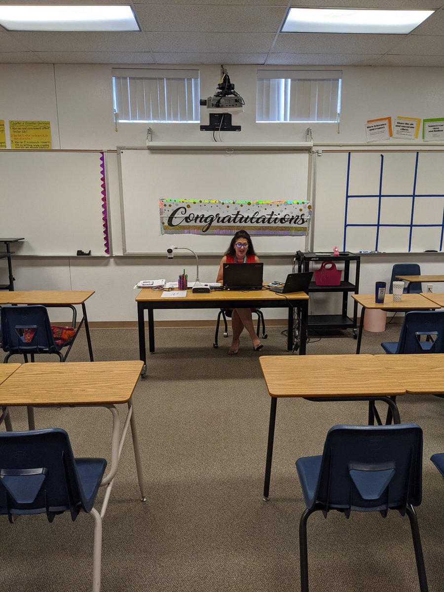 DelWebbMS's tweet photo. First day of school. https://t.co/jAoJ2gf5l8