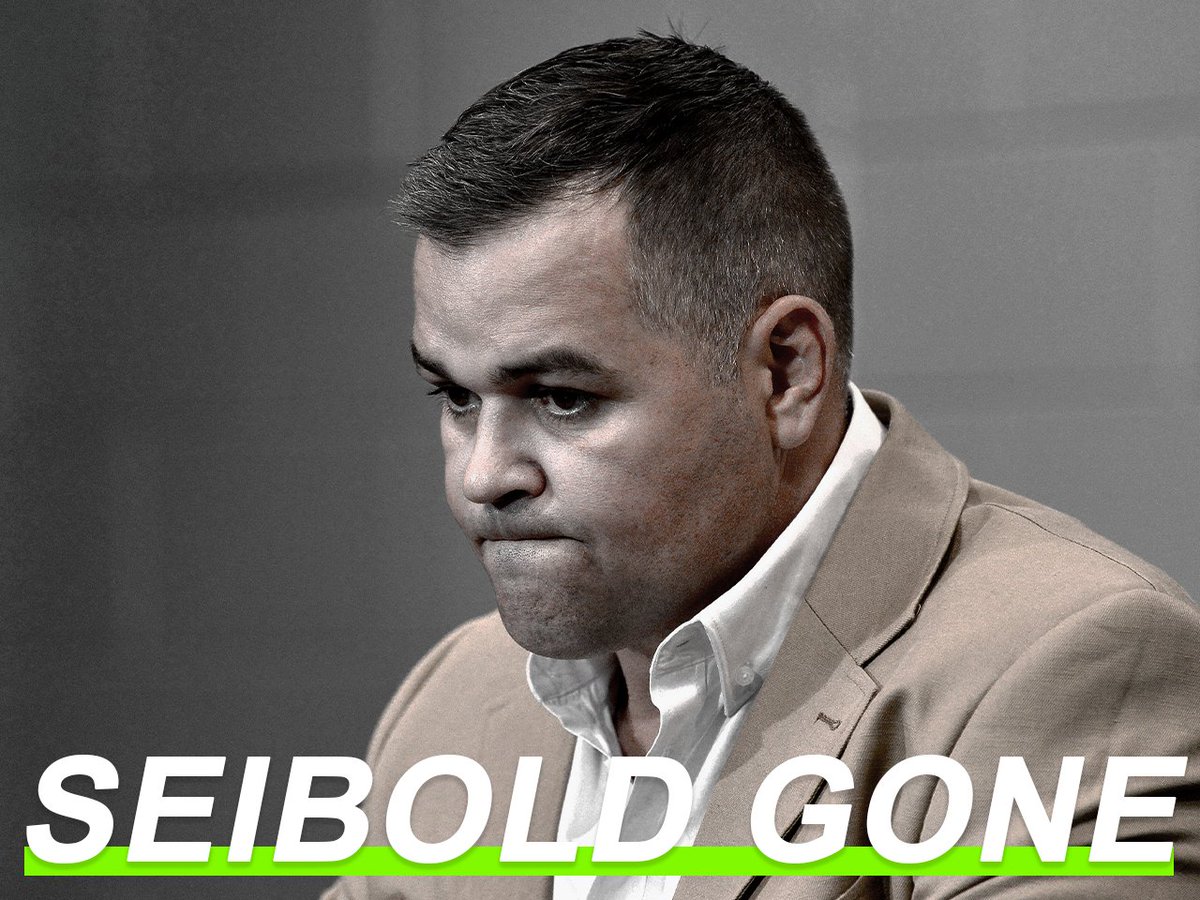 FOXNRL's tweet photo. 🚨 BREAKING 🚨

Anthony Seibold confirms Broncos exit and is set to address players as NRL’s messiest marriage ends

https://t.co/uhGo5F6Jw6 https://t.co/GlqVIXAPyb