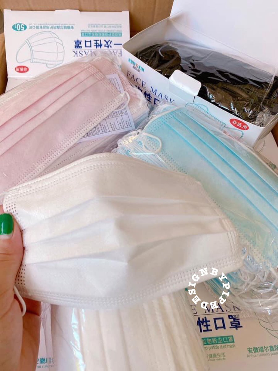 designbypipeee's tweet photo. พร้อมส่ง !!! หน้ากากอนามัย
3 ชั้น มีแค่สีฟ้ากับขาวนะคะ
1 กล่อง 50 ชิ้น
ราคากล่องละ 129 บาท 
ค่าจัดส่ง ลทบ 30/ems 50 
มีจำนวนจำกัด !!!!
#หน้ากากอนามัย #หน้ากากอนามัยราคาถูก #หน้ากากอนามัยเกาหลี https://t.co/TTWe6eMomn