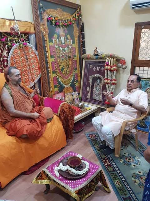 1stGenGraduate's tweet photo. பேசும் படம் @RangarajPandeyR

@Murugan_TNBJP

#தீண்டாமைஒருபாவச்செயல்
#தீண்டாமைஒருபெருங்குற்றம்
#தீண்டாமைமனிதத்தன்மையற்றசெயல் https://t.co/SZ2q0Xn2Xk