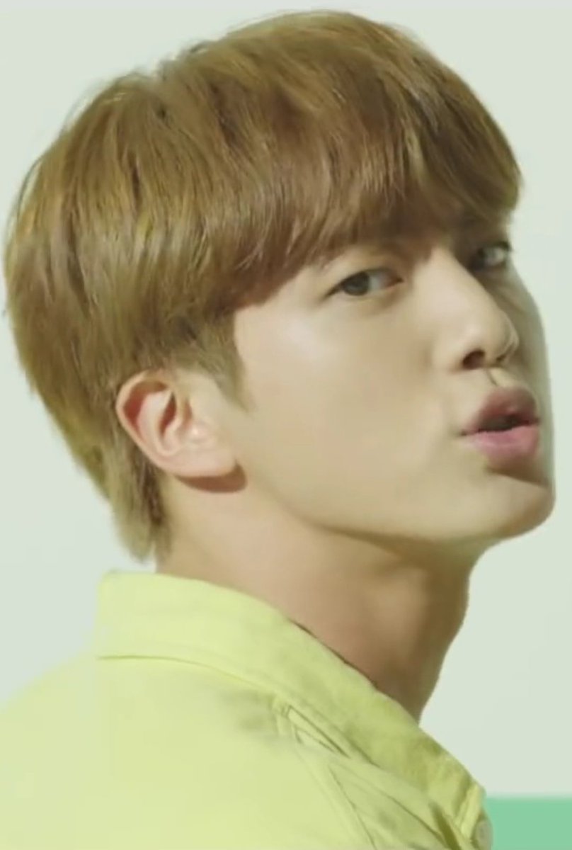 ⓩ_진 🍎#Jin_ɛƈɧơ 🩵🩷💛 •ᴗ• tweet media