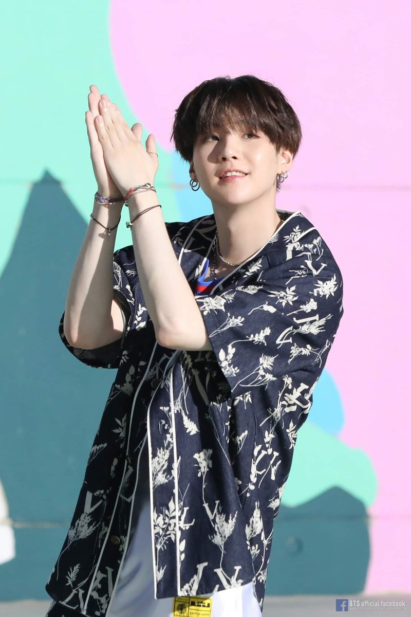 Look at him tiny