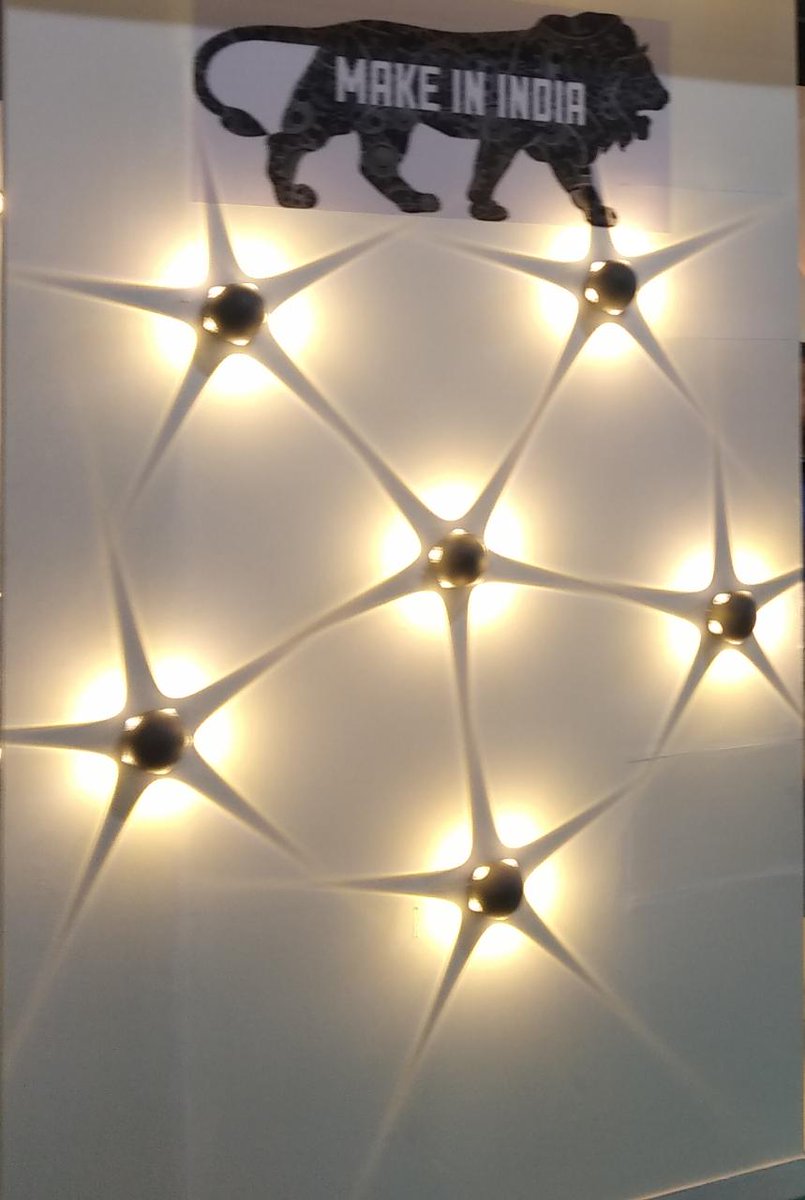 rayzlighting's tweet image. ROWL-7110
5*2w FIVE STAR OUTDOOR WALL LIGHT
Color : W/WW/NW/R/G/B
Distance From Wall : 78mm
Height : 98mm
#rayzlight#creativesideofeffect #lightingworlddiaries#fivestarlight #conceptlight#colorlight