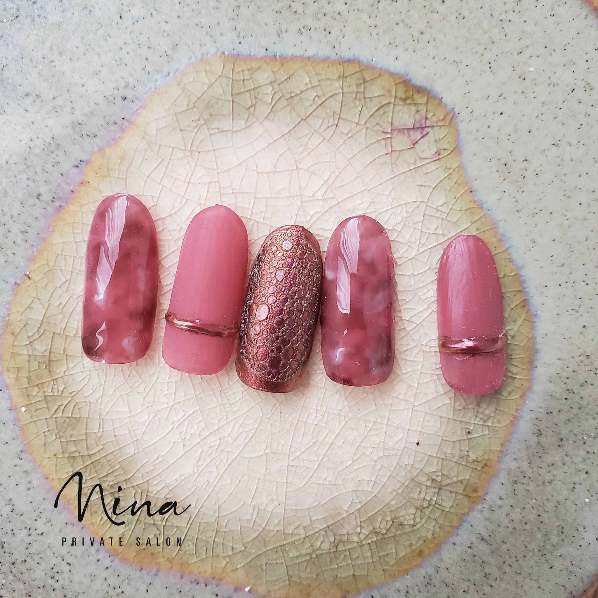 Private Salon Nina 定額コース バブルネイル 泡ネイル ニュアンスネイル マットコート タイダイ ネイル 秋ネイル ミラーネイル T Co Tspeifaas5 Twitter