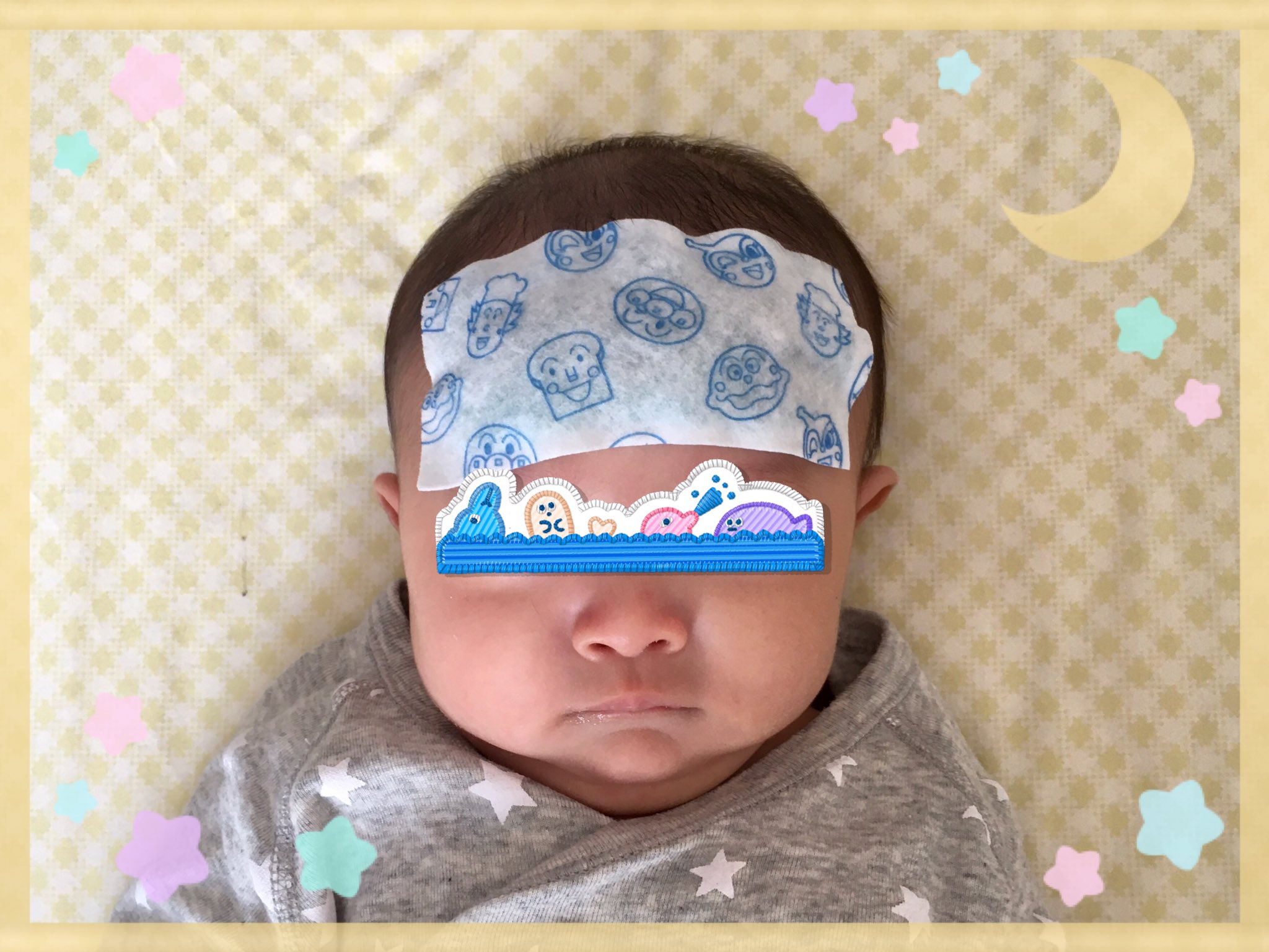 かなこ 生後3ヶ月の孫ちゃん 昨日の夕方から38 台の熱発 初予防接種の副反応と思われる ずっと機嫌悪いようなので 朝から娘宅にヘルプにきたよ 抱っこもお互い熱い 2人とも少しの時間でもゆっくり眠れるといいね 子育てサポーター 予防接種