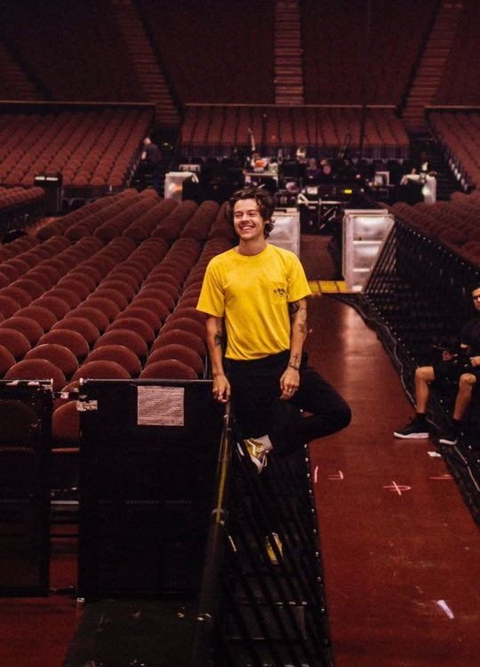 Harry in different colours A colourful thread ;