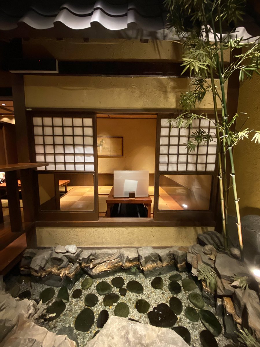 清流初つぼみ渋谷店 22 00迄営業 全時間帯で定食メニューご用意 2名様から個室でご案内 季節メニュー だだちゃ豆も是非 滝と清流の居酒屋 足下を魚が泳ぐ安心 安全の居酒屋 渋谷居酒屋 渋谷居酒屋おすすめ 渋谷ランチ 初つぼみ