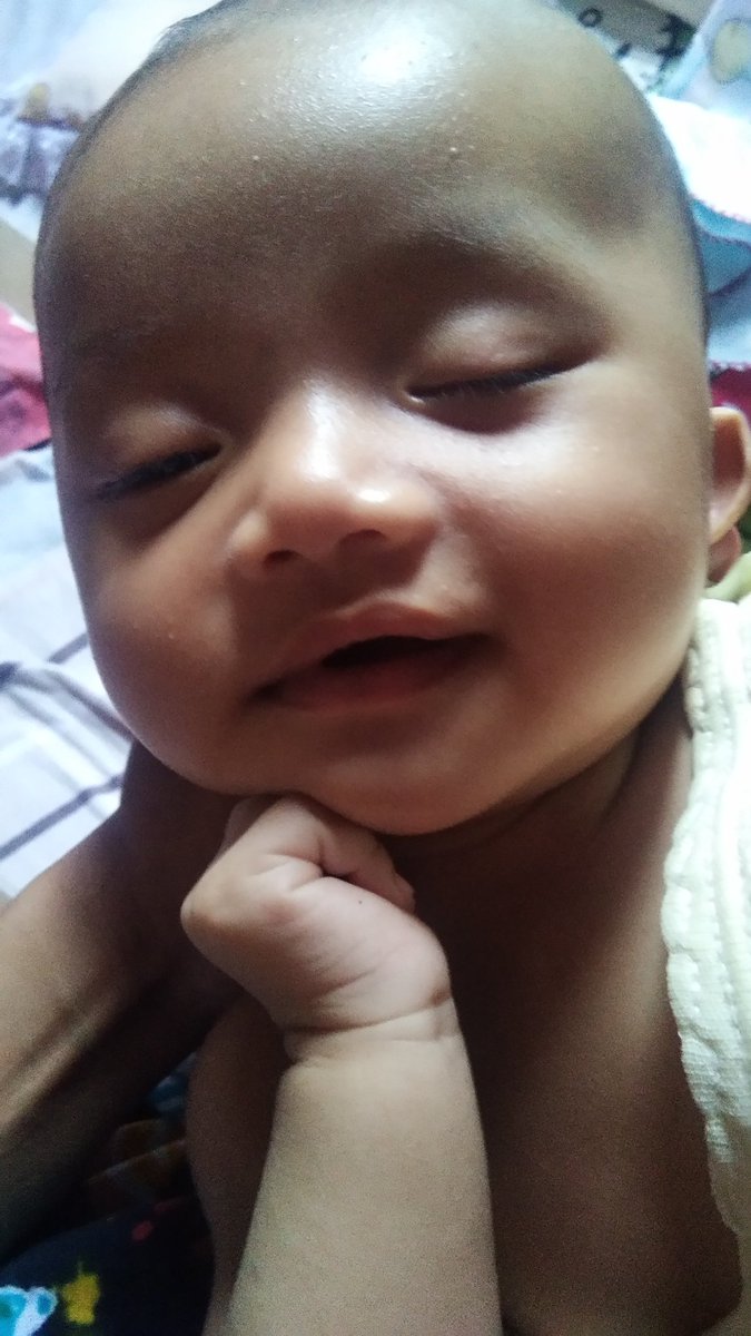 dwinovi92's tweet photo. Anak lanang 😘😘 https://t.co/5sTe79aizW