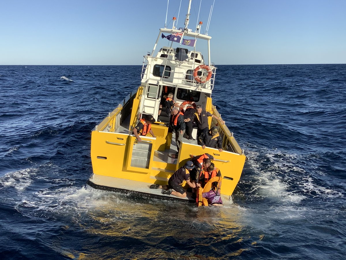 AMSA_News's tweet photo. On the weekend we coordinated the rescue of two people off the QLD Sunshine coast. The pair activated a beacon around 37km east of Mooloolaba. We tasked three vessels and a helicopter to the area where Mooloolaba Marine Rescue were able to rescue the pair from the water. (1/2) https://t.co/AJYgRsYMY1