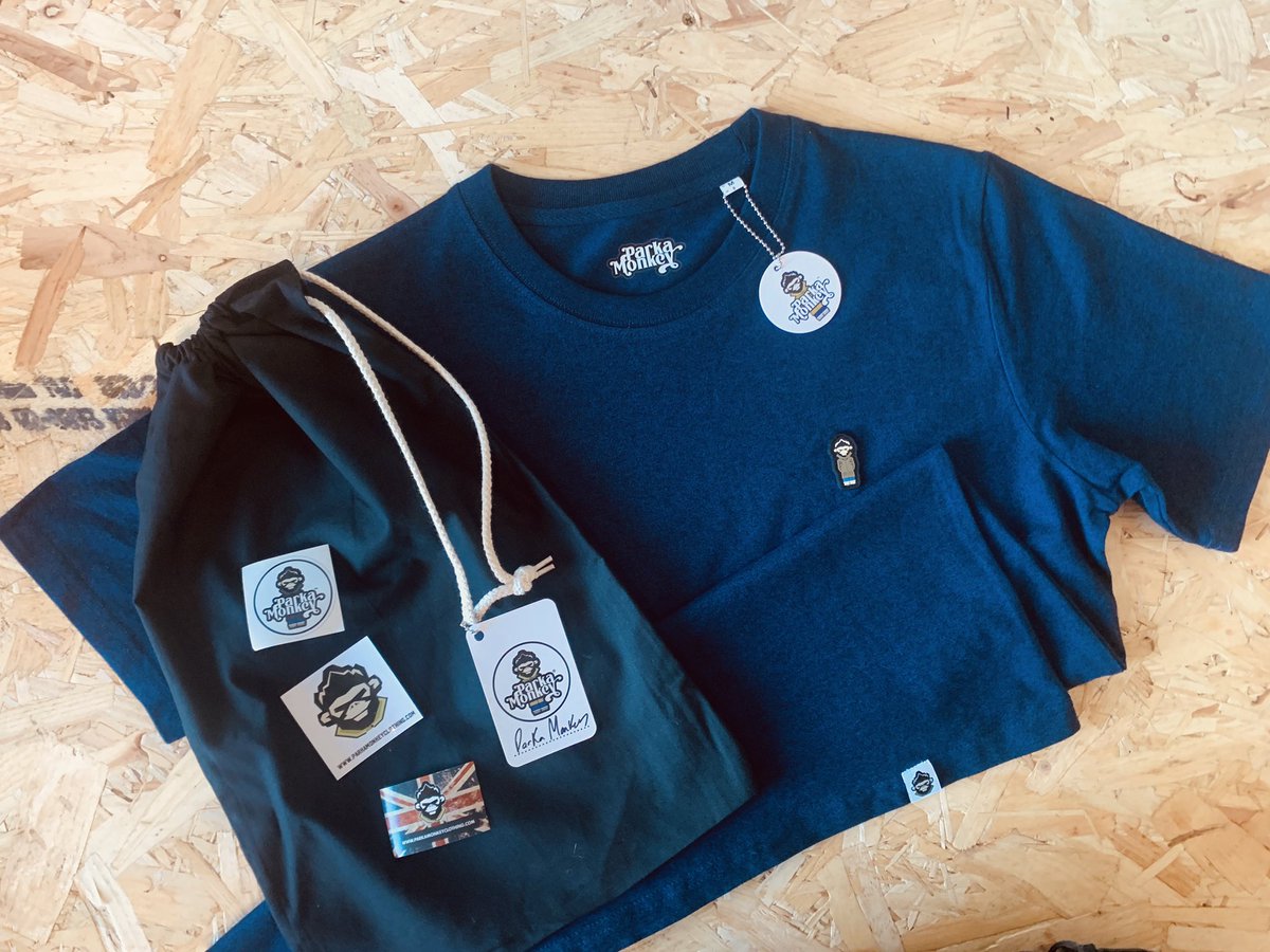 _parkamonkey's tweet photo. THE PM CLASSIC TEE IN MOD BLUE IS OUT THIS FRIDAY - WITH ALL NEW PERSONALISED PACKAGING & PM STICKERS โ๐ป๐ค
-
-
-
#newproduct #bluemod #classic #newbrand #casual #moderncasual #quality #parkamonkey #parkalife #scooterlife #parkamonkeyclothing https://t.co/qXTGdCLsGB