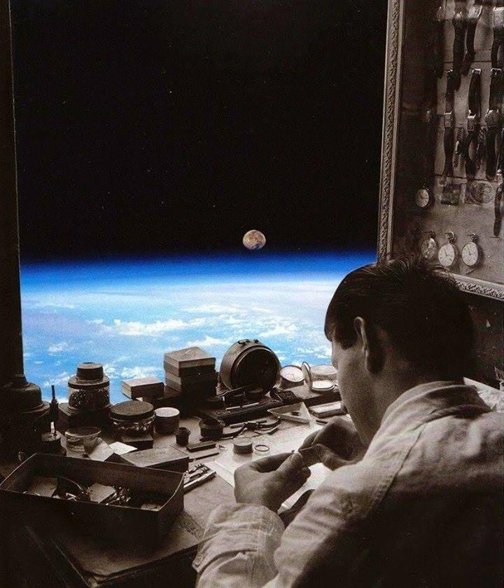 literlandweb1's tweet photo. «La primera gran virtud del hombre fue la duda, y el primer gran defecto, la fe».
Carl Sagan https://t.co/kTyXCJdZye