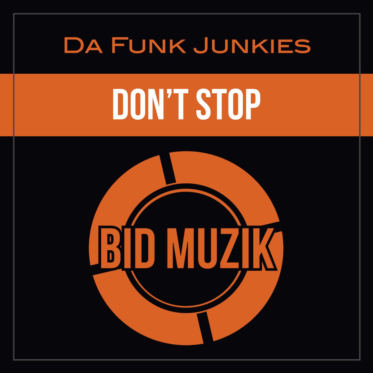 Incoming this Friday and available for Pre Order exclusively on Traxsource !!!

traxsource.com/track/7831992/…

#DaFunkJunkies #BidMuzik #JackinHouse #Traxsource #PreOrder
