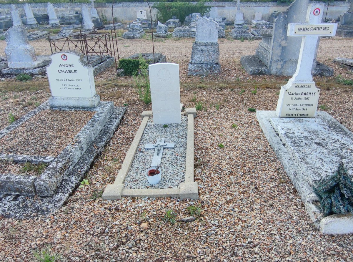 While I was visiting Verneuil-sur-Avre cemetery, I came upon the grave of a Canadian paratrooper, killed on August 17th, 1944. 1st Canadian Parachute Brigade. Surely, he was dropped on DDay. But how is he now buried so far from the Normandy coast ? A little thread 