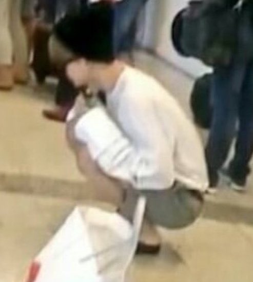 Jimin looking tiny a thread: