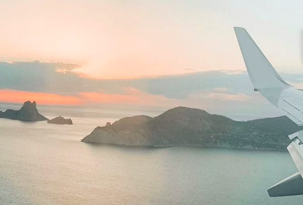 OBeachIbiza's tweet image. Window seat or aisle seat?
#ibiza #catchflights #discuss