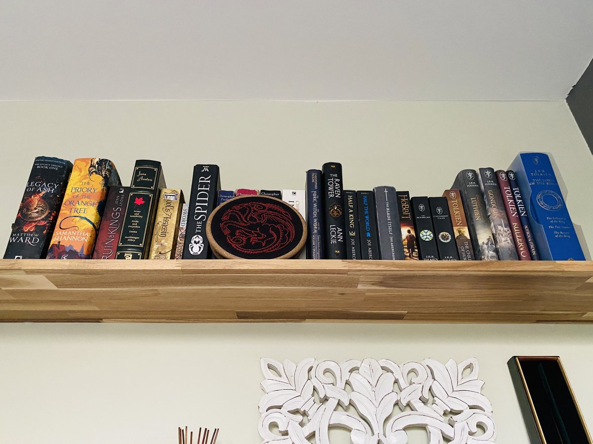 EmmaHiley2's tweet photo. Looking for book suggestions as I have run out things to read... and Re-read! Prefer fantasy but open to other suggestions!
Go!
#booksuggestions #needsomethingtoread #lovetoread #bookworm #needanewbook #help https://t.co/3oa6JbaqMv