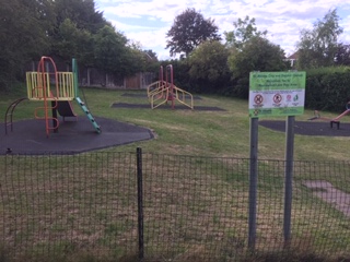 The Town Council already manages some parks, such as the lovely Batford Springs/ Marquis Lane play area. District owned and maintained parks are currently:- Rothamsted Park (pictured below!),- Roundwood Lane, - Wood End, - Oakley Road and - Parva Close.