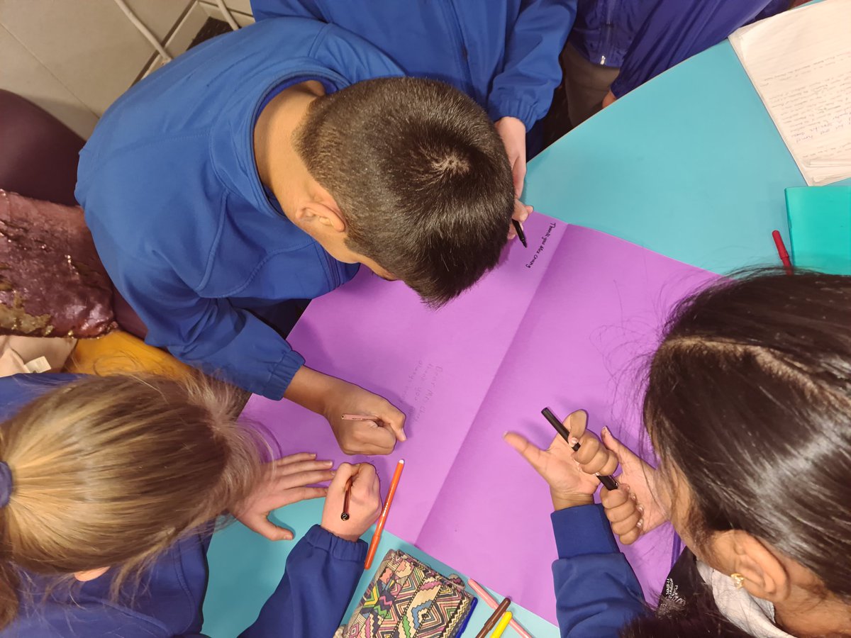 Safa Awad tweet media