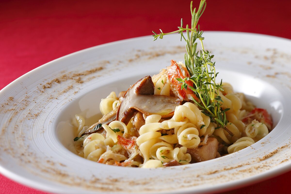 琵琶湖ホテル 9 1 火 早秋のきのこフェア イタリアンダイニング ベルラーゴ では 秋の味覚 きのこ を使ったパスタやリゾット ピッツアを用意 T Co Muxwdzswwx 琵琶湖ホテル イタリアンダイニングベルラーゴ 秋の味覚 T