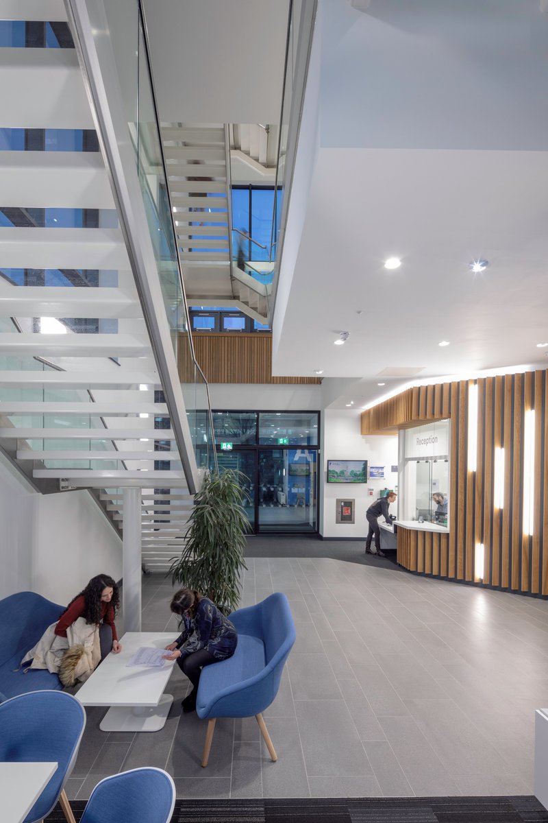 CBSExp's tweet image. Just a couple of days to go until the winners for the East Midlands @labcuk Building Excellence Awards are announced.
The @UniofNottingham Biodiscovery Institute has been shortlisted for Best Public Service or Educational Building! #LABCAwards