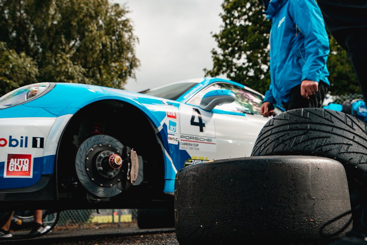 Very mixed conditions last weekend at <a href="/Oulton_Park/">Oulton Park</a> for <a href="/PorscheRacesGB/">PorscheRacesGB</a> Carrera Cup.