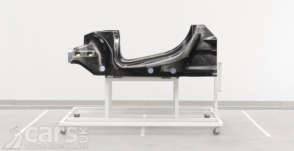 McLaren all new architecture for ELECTRIFIED Supercars revealed #McLaren #PHEV carsuk.net/mclaren-all-ne…