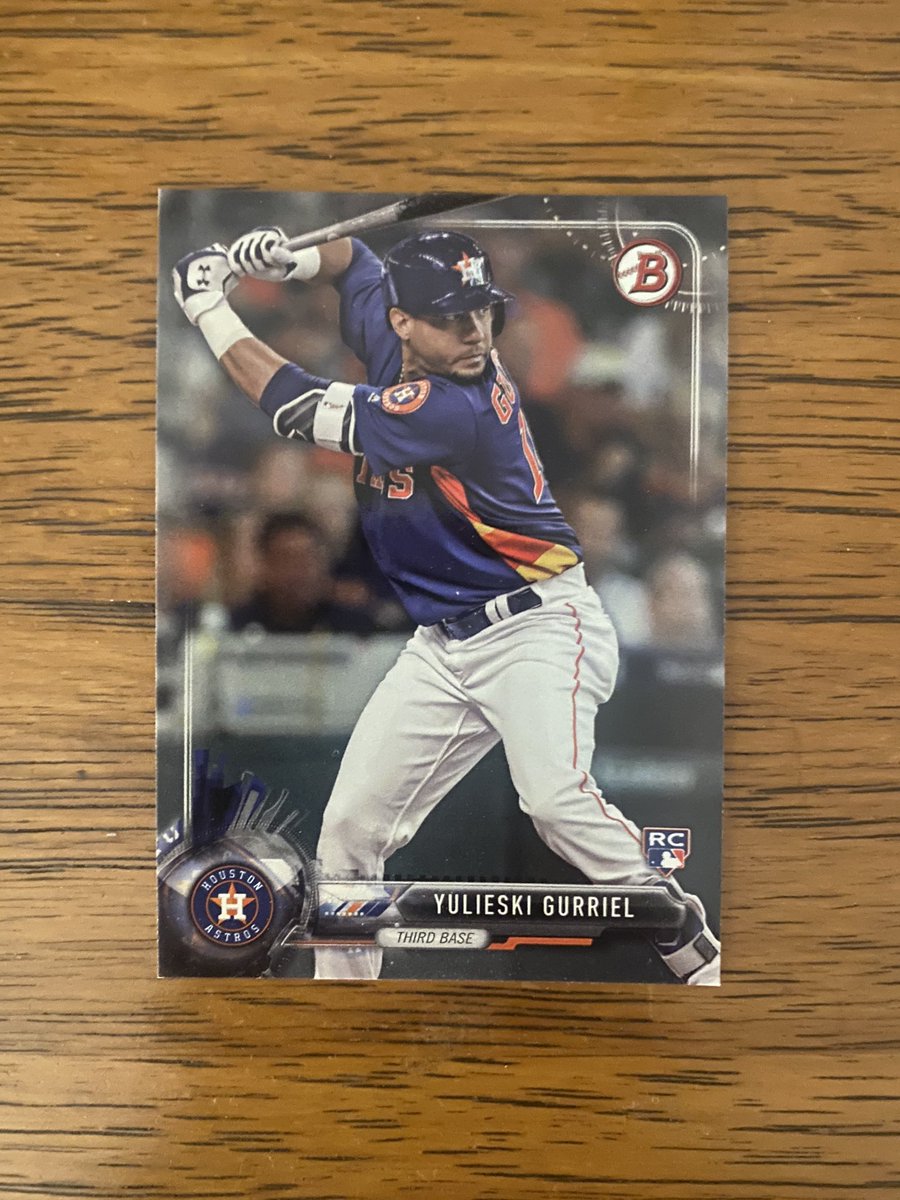 AstrosAtoZ's tweet photo. #AstrosWinContest 17 and 18!  If the #Astros win, so does your favorite fan!

The winner will receive this Yulieski Gurriel rookie card!  Today is a doubleheader, so I have two of these.

To enter, just @ your favorite #Astros fan.  Your nominee gets two entries if you RT this. https://t.co/ak4hDuLoS7
