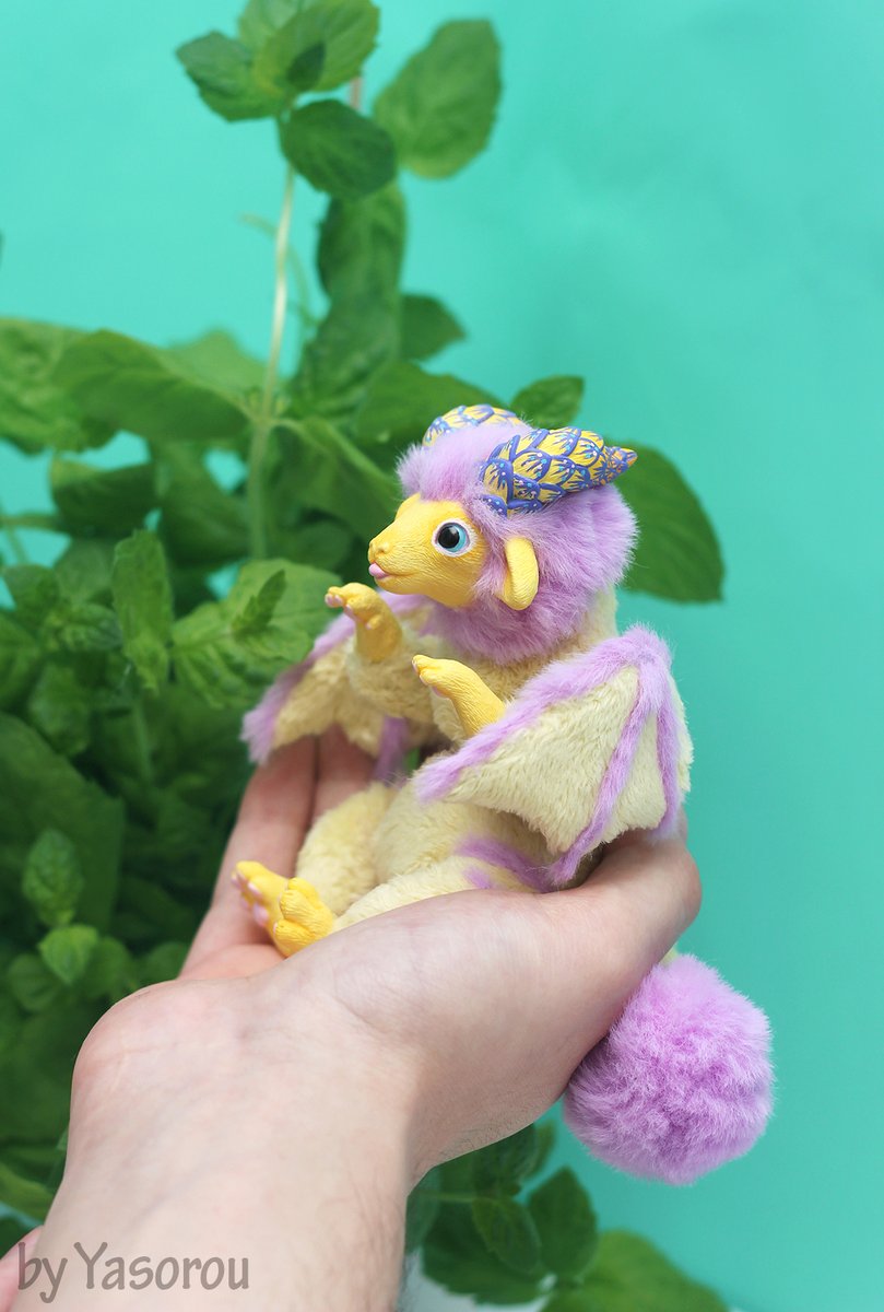 yasorou's tweet image. Hello, #VisibleWomen 💫 I'm Alexandra and I make toys.
Please look at them c;