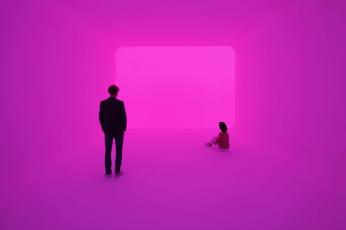 "I had seen visual artist James Turrell's show in Los Angeles, and Denis had seen it in New York. Long before Arrival. And when we talked about this show, we both thought that if we ever made a science fiction film, we would have to take inspiration from it!"