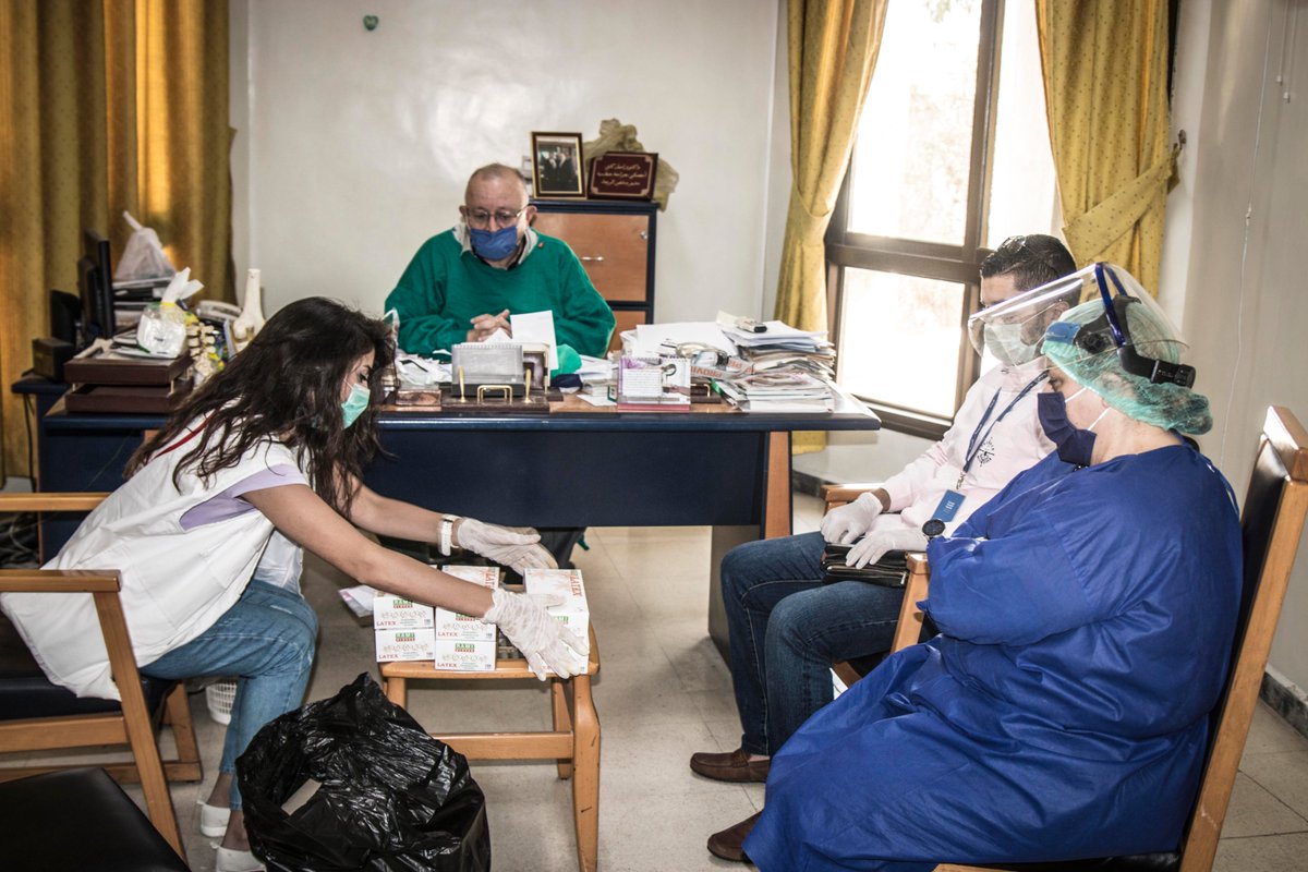 SOSCdOrient's tweet photo. 🇸🇾 #ProjetsSOS en #Syrie - Donation des masques chirurgicaux et des gants aux hôpitaux d'Alraja'a et d'Al-Razi à #Alep, en partenariat avec la Syria trust for development.
👉Soutenez nos actions de santé, faites un don : https://t.co/Dbaye7KTjJ https://t.co/OPt9Mufm76