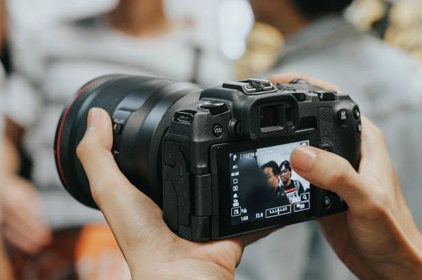 Photography helps people to see....
.
Contact us on:
🖥️elearn@lifelearners.ng
☎️ +234(0)9099999859
📞 +234(0)9056688877
.
#photography #studio #music #elearning #WAEC #NECO #GCE #stem #vr #media #studio #covid19 #abuja #commercial #photography #producer #artist #hiphop #bigdata