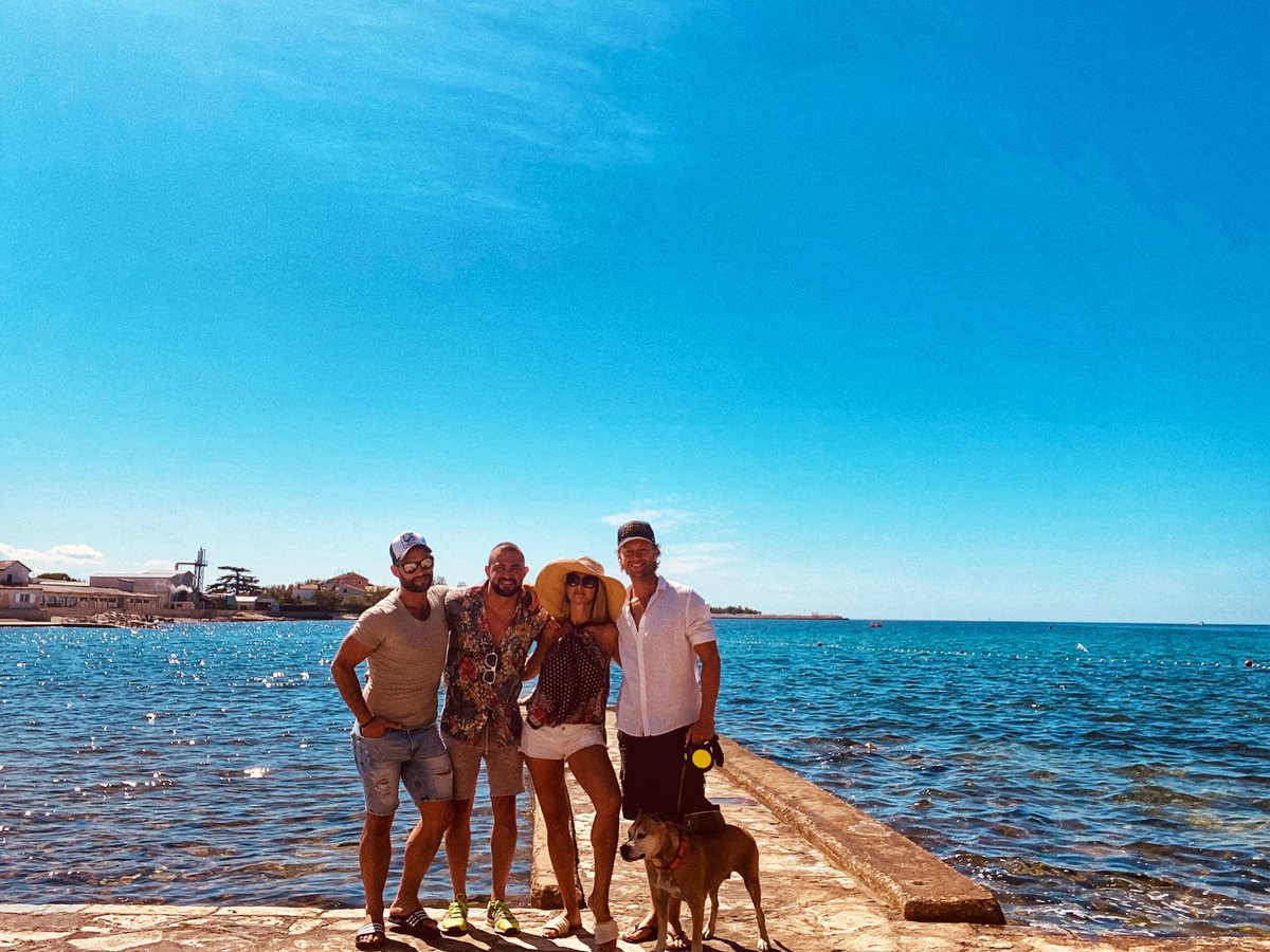 Thanks <a href="/TrentWhiddon/">Trent Whiddon</a> and <a href="/GordanaGW/">GordanaGW</a> for looking after Jon Jon and I. We had a brilliant time. 18 years of friendship has flown by ❤️❤️