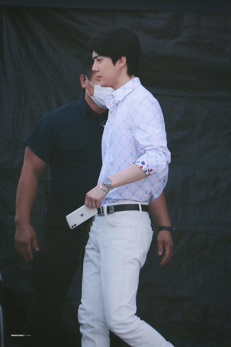 sehunpicture's tweet photo. #세훈 #SEHUN https://t.co/e3Asd5oSHY