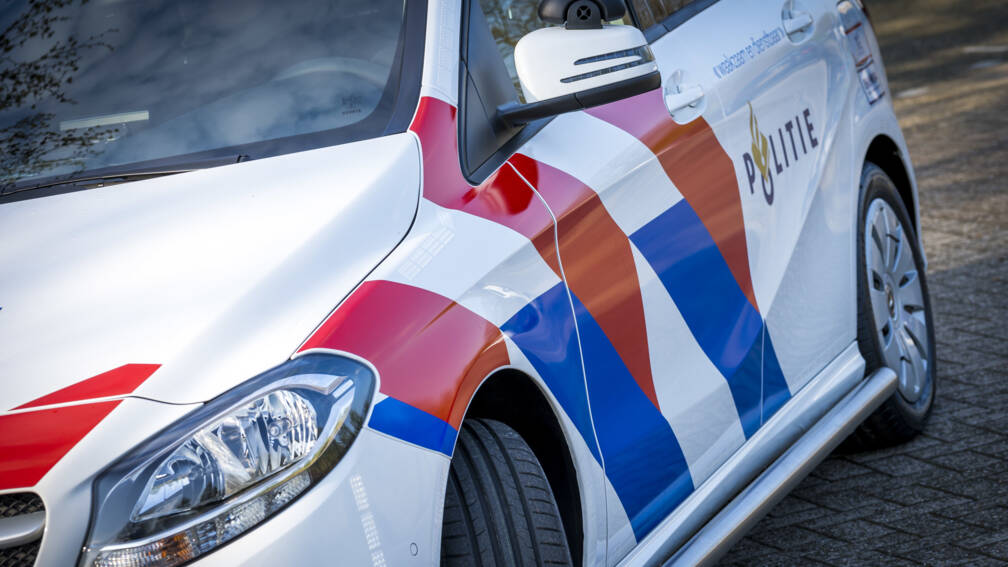 Tientallen tips na filmpje van scheurende motorrijders. . De politie heeft tientallen tips gekregen over het filmpje waarop motorrijders te zien zijn die met zeer hoge snelheid van Breda naar Rotterdam rijden. Onderweg scheuren ze andere weggebruike....