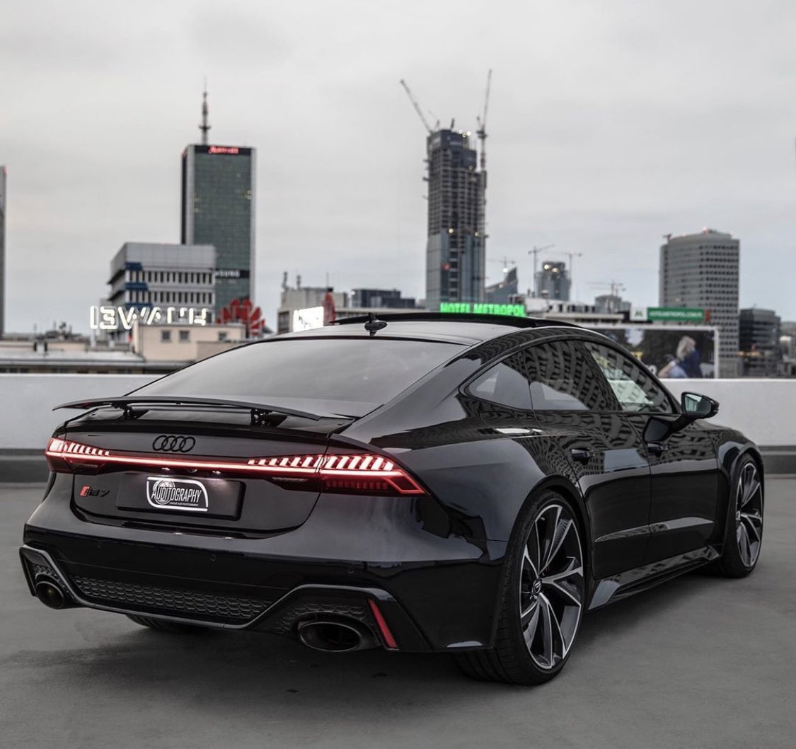 motorforms's tweet image. Le RS7 c’est le S