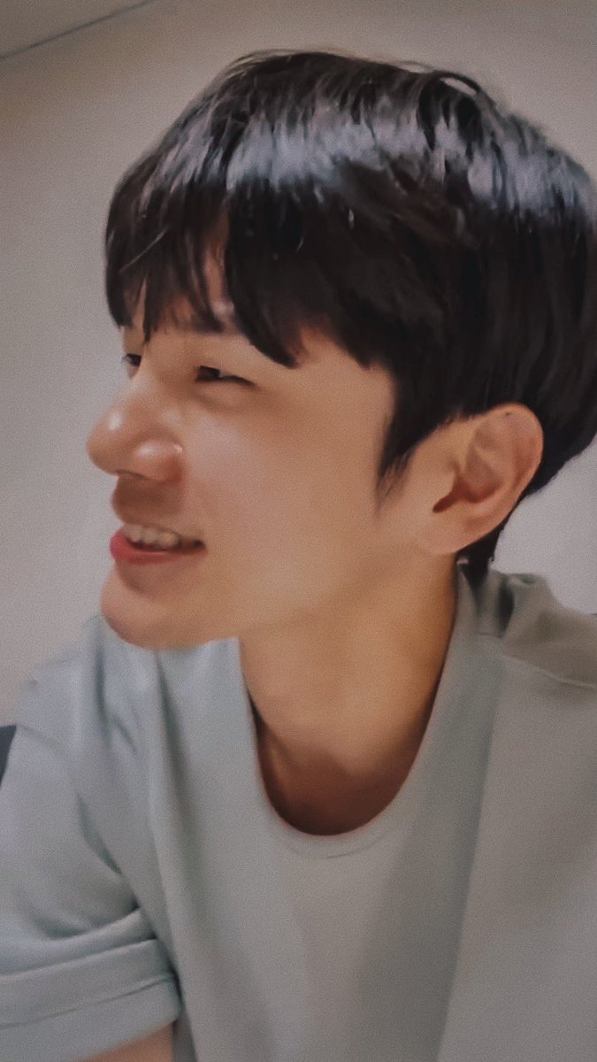 ongshot tweet picture