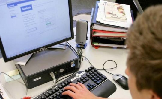 maghrebemergent's tweet image. Perturbations du réseau internet en #Algérie : l&apos;ONG #Netblocks torpille Algérie Télécom - Maghreb Émergent maghrebemergent.info/perturbations-…