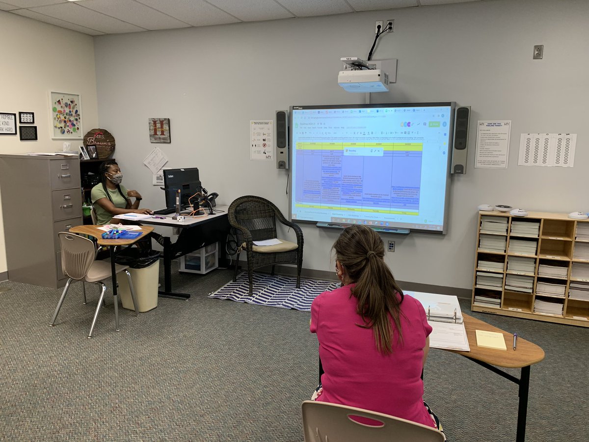 saralhernandez1's tweet photo. Love that my 4th grade math teachers are using their long range plan in google to attach the just right activities for learning each TEKS! #hayeshawks @BA_Brown_ @megankennedy79 https://t.co/ZXVaiA9z1g