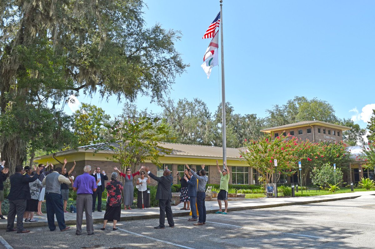 UPCIORG's tweet photo. The Pentecostals of Orange Park (FL) participated in National Day of Prayer for Religious Liberty! 🙏 https://t.co/QBOEgfXadh