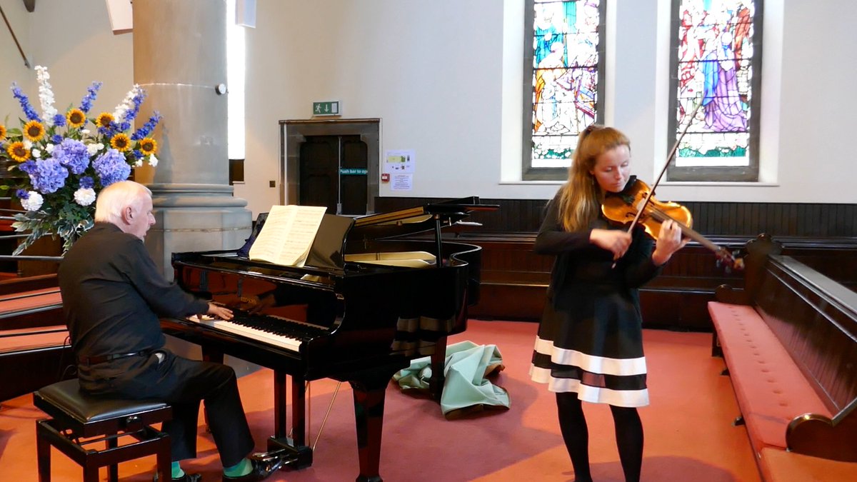 It was LOVELY to play some Handel and de Bèriot yesterday with Stuart Montgomery!! I know Stuart from my school days at @tcoems1. Nice to play some classical music again! And eeeeeek I actually played music live with another musician!! 😍 Will share video clips soon.