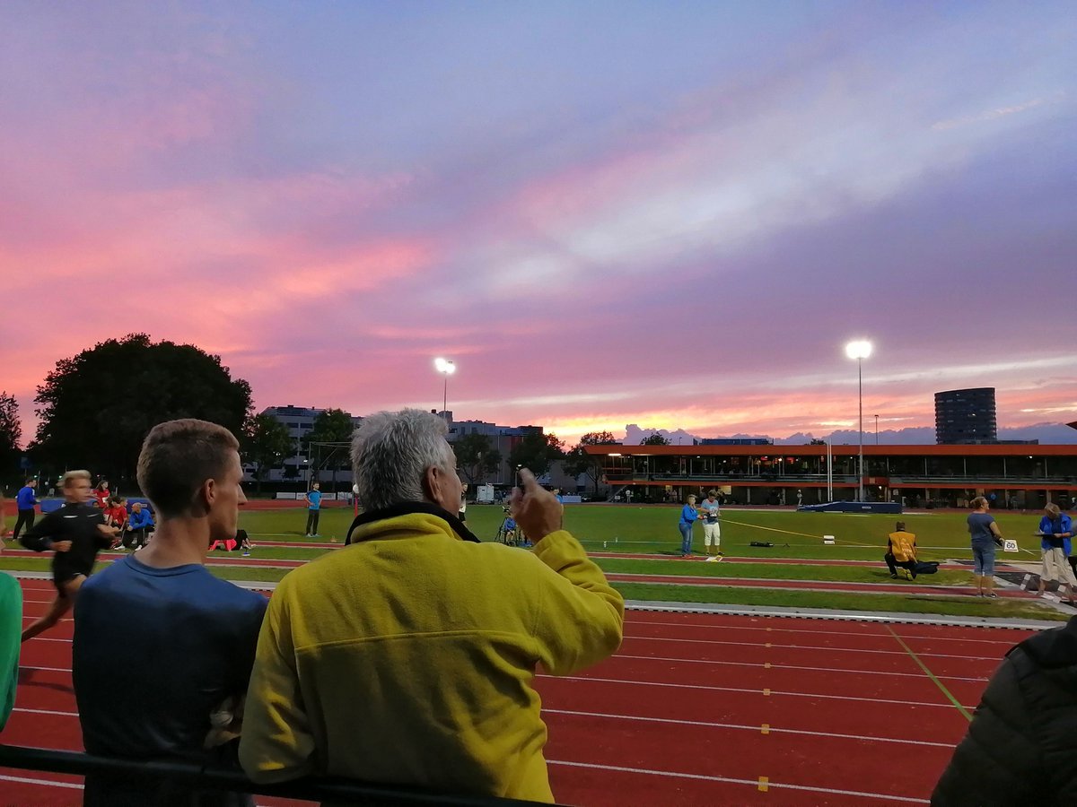 asterixatletiek's tweet photo. Last Saturday we had the first Eindhoven track meeting of the year, organized by AtH. Some Gauls took the opportunity to test their COVID-19 form, with some great results.
See all results at https://t.co/coZeAOZS7v and on our blog!
📸 Anne Jonker https://t.co/Ne0QYWiTLn
