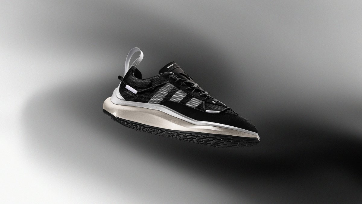 Footdistrict Driven By Adidas Performance Design And Shaped By Yohji S Avant Garde Aesthetics Meet The Adidas Y 3 Shiku Run Now Available Online T Co H4ja3itihh T Co Fdw9jfchuz