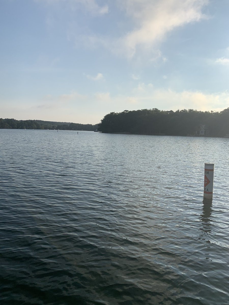 HappyCapeCod's tweet image. As Alan Jackson sang in It’s Five O’Clock Somewhere, “between the buoys, I got it.” #LongPond #Harwich #Sup #CapeCod