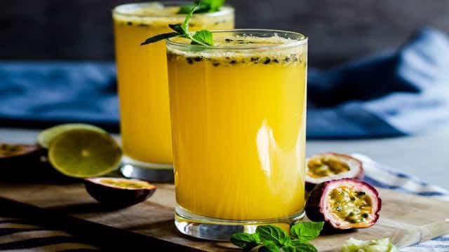 KareDaboin's tweet photo. Placeres no sexuales y el jugo de parchita. 🤤🤤 https://t.co/4AcEttRaOU