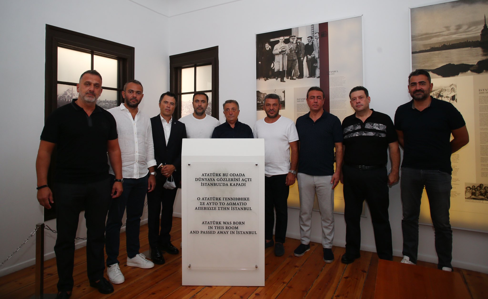 Beşiktaş kafilesi Atatürk'ün doğduğu evi ziyaret etti