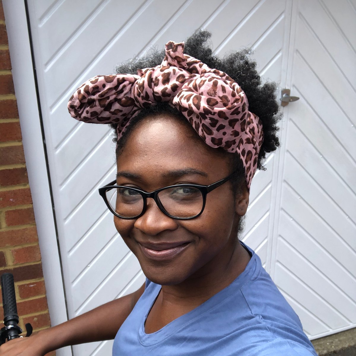 Profiling women at Oxford Uni contributing great science to tackle the COVID pandemic.#1: Ane Ogbe -post doctoral scientist. Developing proliferation assays against SARS-CoV2 antigens-key to understanding T cell memory and cross-reactivity. Watch this space!  @UniofOxford